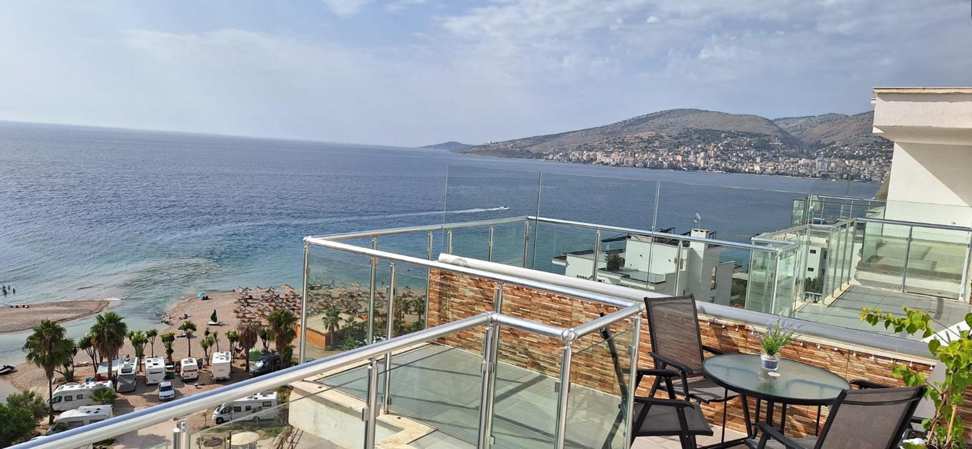 Sadet's Luxus Penthouse Saranda  Apartment Bagian luar foto
