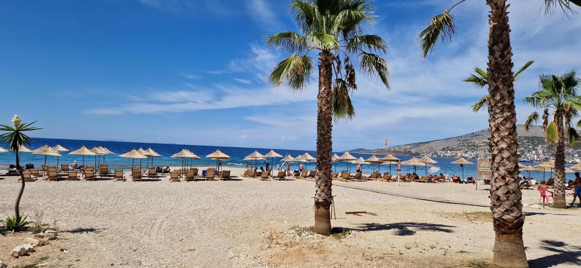 Sadet's Luxus Penthouse Saranda  Apartment Bagian luar foto